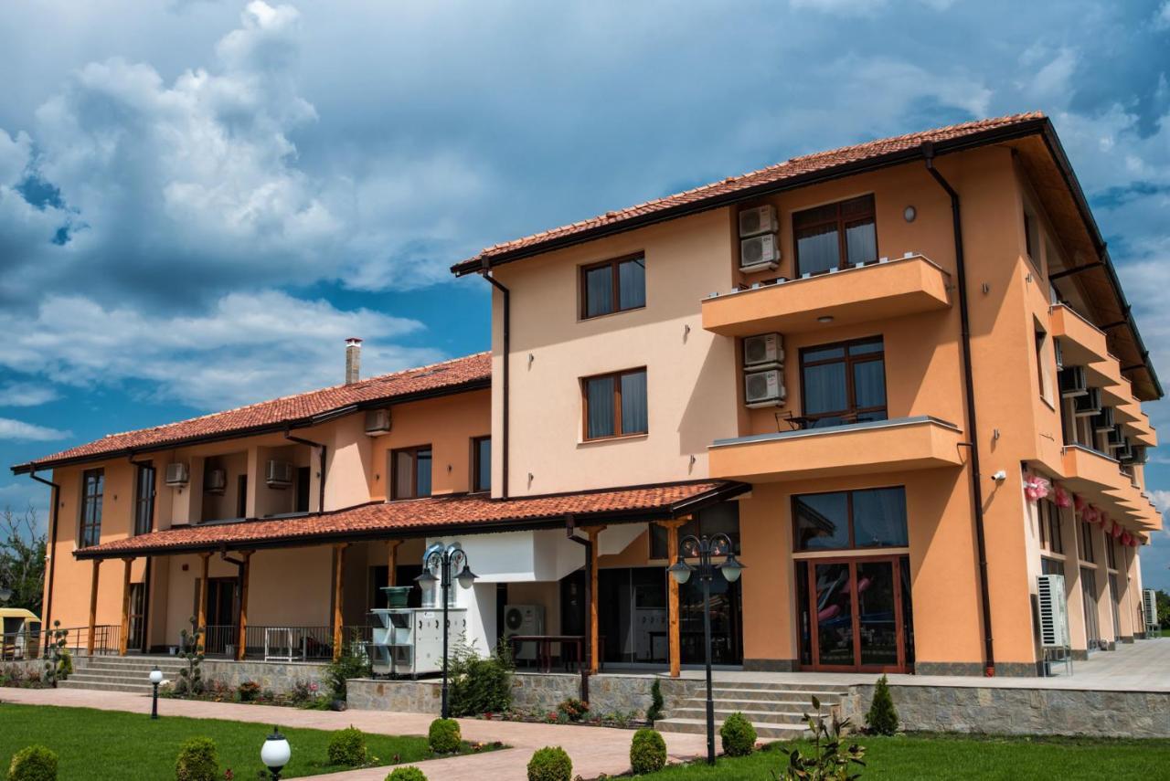 Motel Spa Kompleks Raiski Kat Dimitrovgrad  Exterior foto